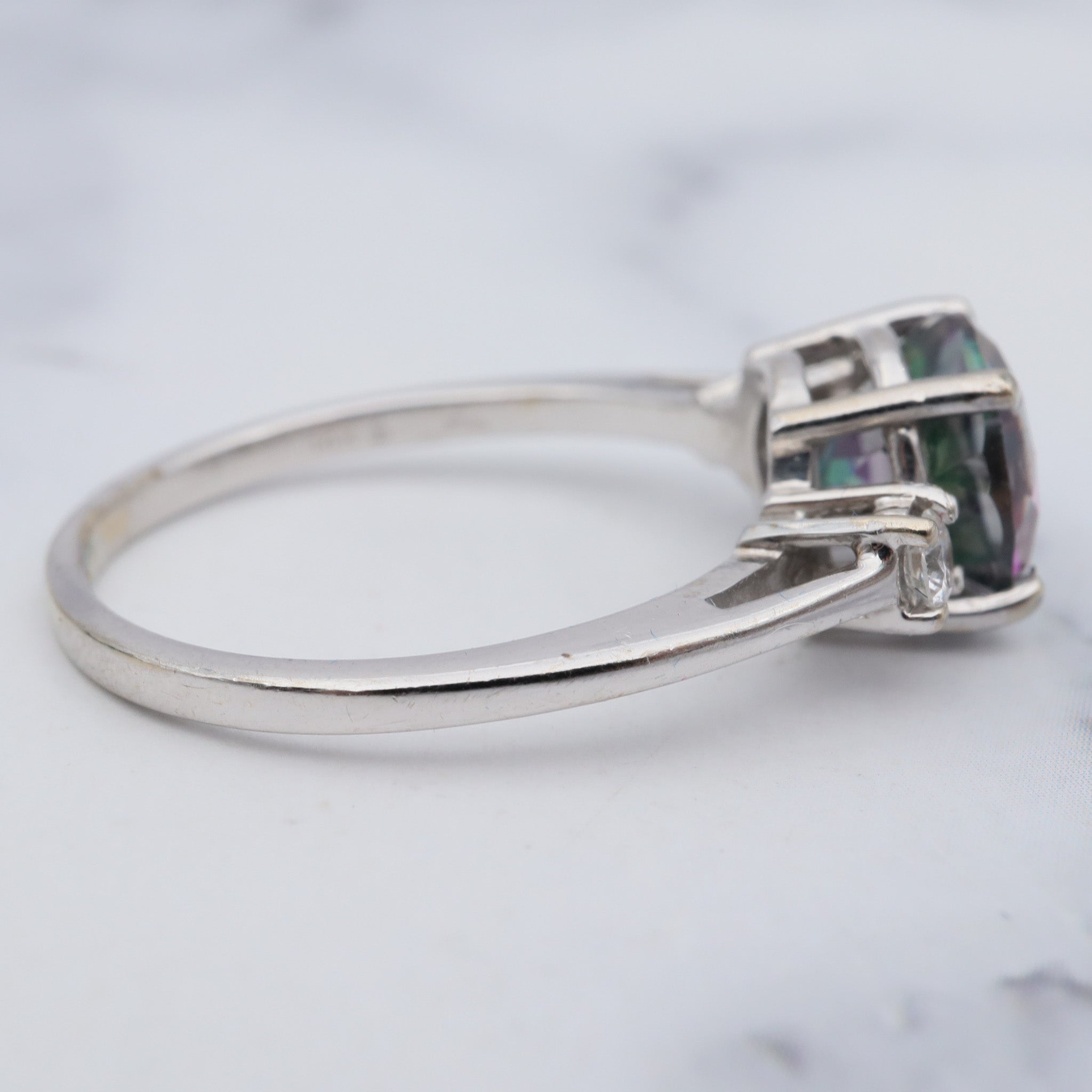 Vintage 14k white gold, mystic topaz & diamond ring, sz 7.75